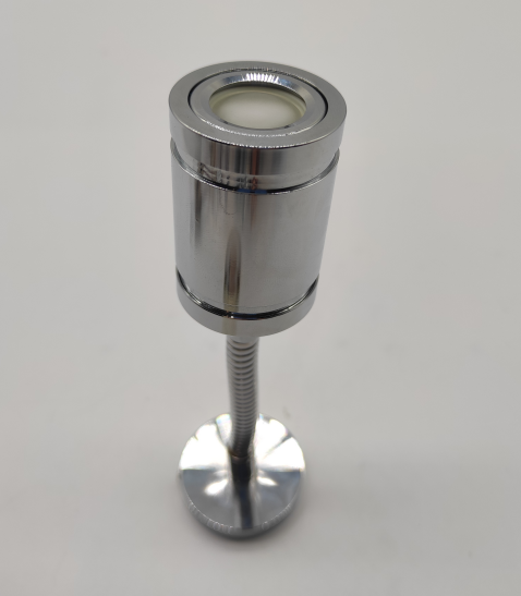 సేఫ్ నైట్ డ్రైవింగ్ కోసం కార్ లైట్లు ఎందుకు అవసరం?