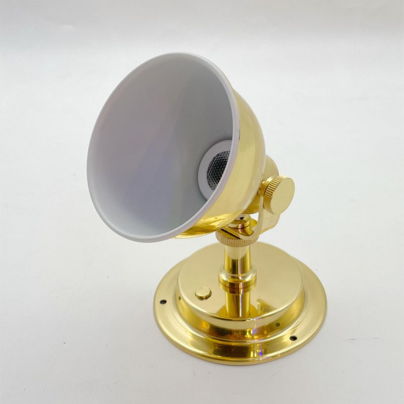 సురక్షితమైన మరియు సమర్థవంతమైన రవాణా కోసం మీరు కార్ ట్రైలర్ ఇంటీరియర్ లైట్‌ను ఎందుకు ఎంచుకోవాలి?